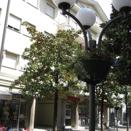 Appartamento Warner Grado Bagian luar foto